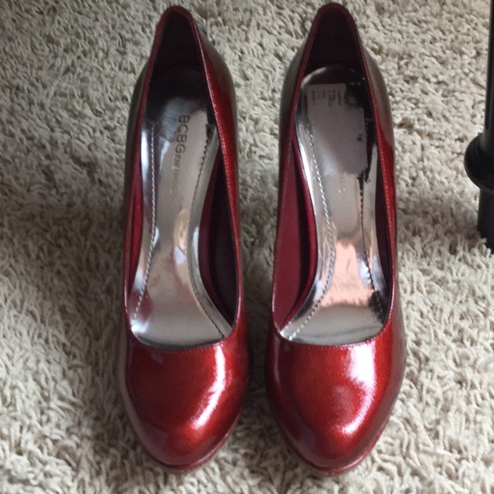 BCBG generation heels size 7.5